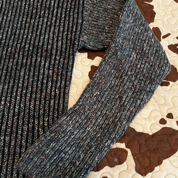 Leo & Nicole - Tamra Cowl Neck Zipper Detail Pullover - Dark Green - XL - Picture 4 of 5